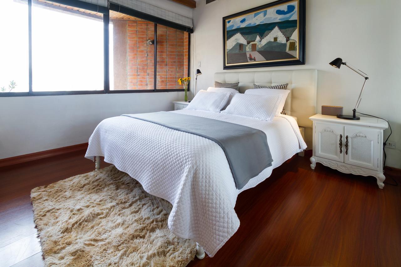 The Penthouse Lodge Quito Exterior photo