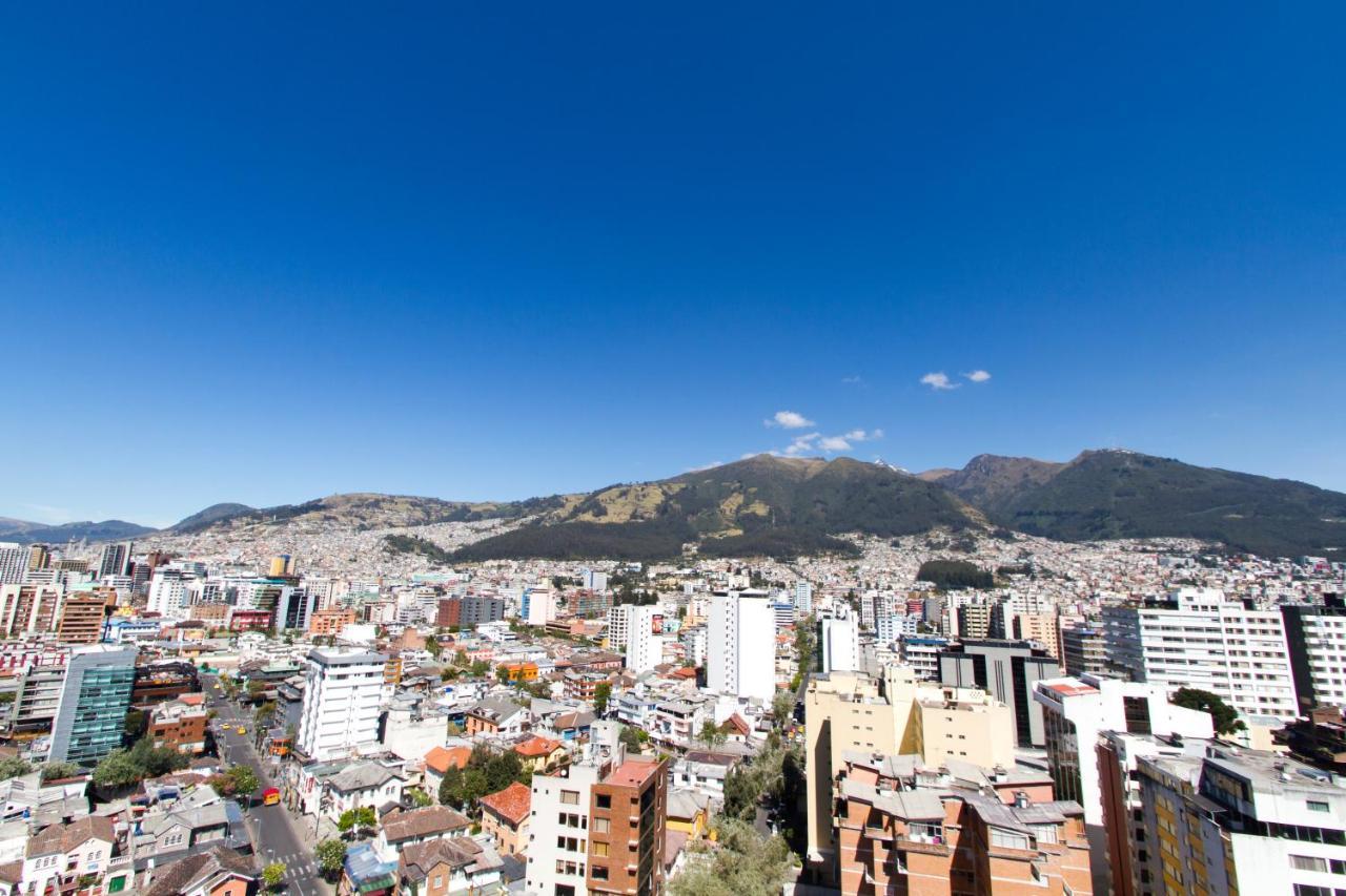 The Penthouse Lodge Quito Exterior photo